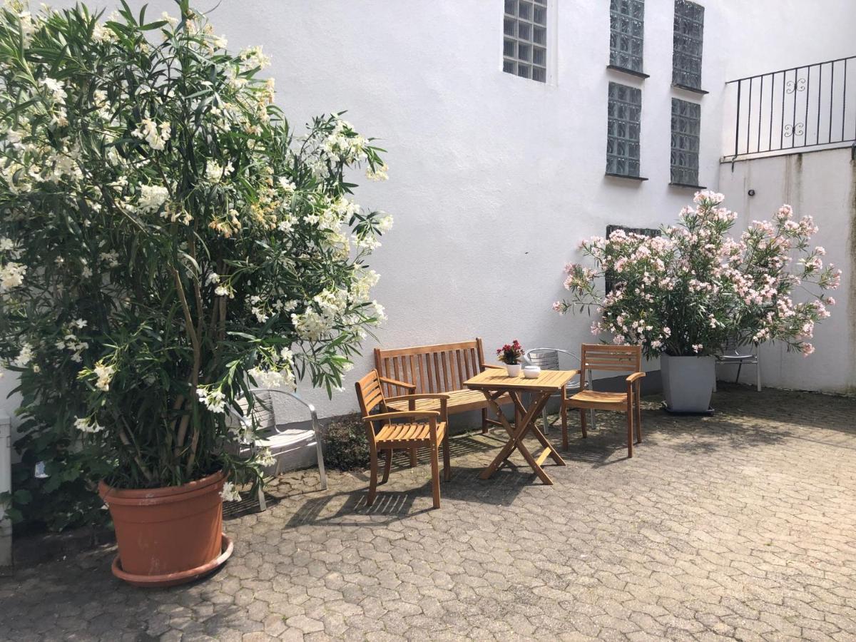 Schoene Ferienwohnung Gewoelbekeller Fachwerkhaus Бахарах Экстерьер фото