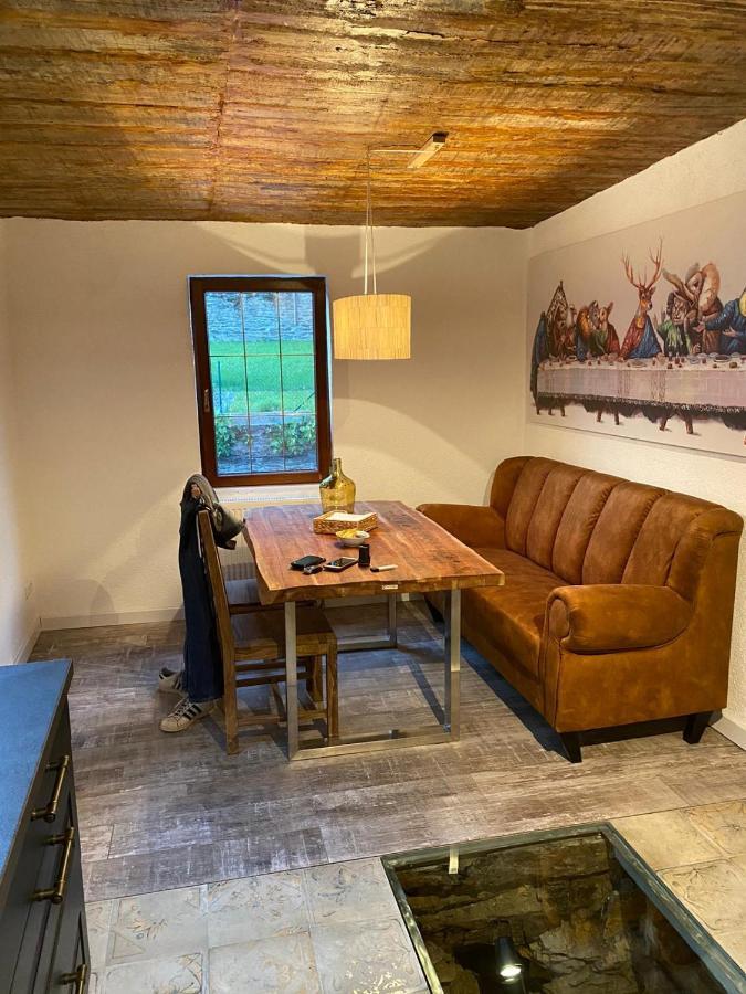 Schoene Ferienwohnung Gewoelbekeller Fachwerkhaus Бахарах Экстерьер фото